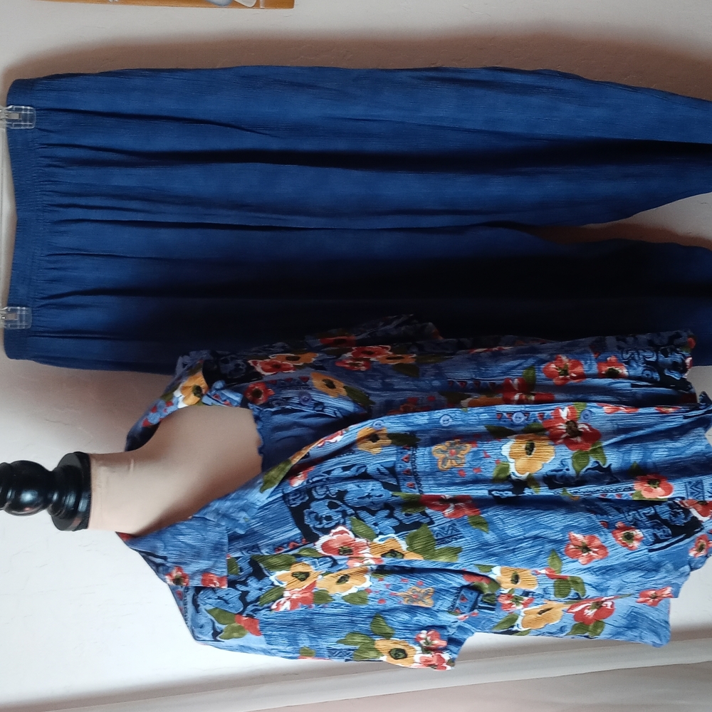 C.M. Shapes Plus Size Pants Set